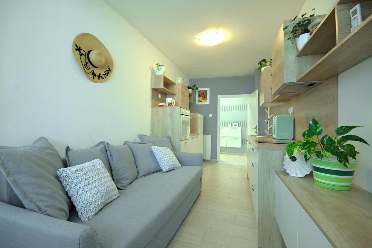 Apartament App Enterprise Umag Zewnętrze zdjęcie